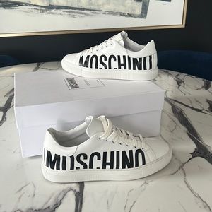 Moschino Mens Sneakers Size 8